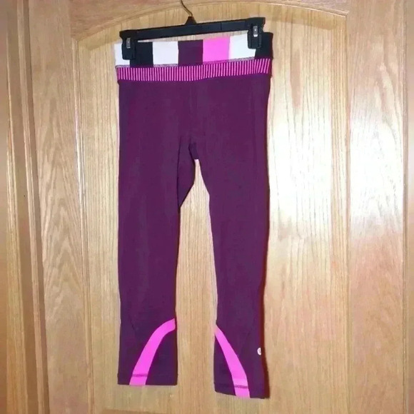 Lululemon Run Inspire Crop II plum purple - Picture 1 of 7